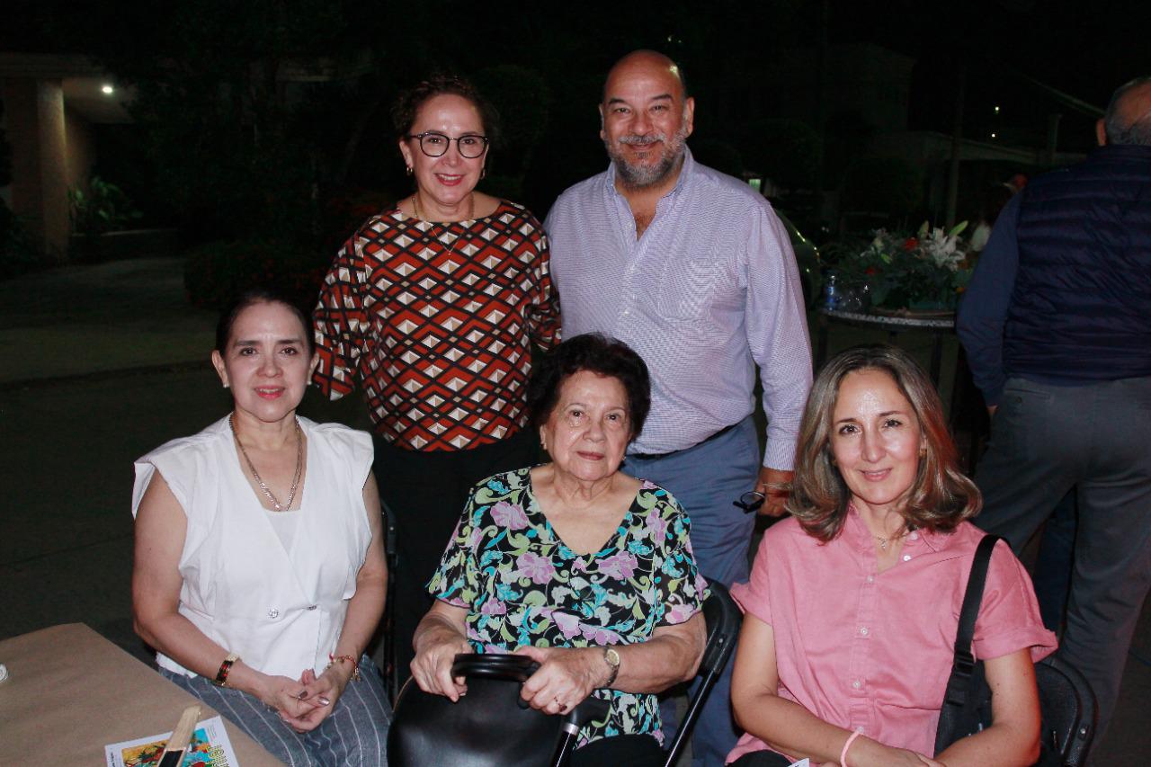 $!Rocío Pérez de Acha, Sergio Franco, Teresa de Acha, Tere de Acha de Pérez y Marisela Ramos.