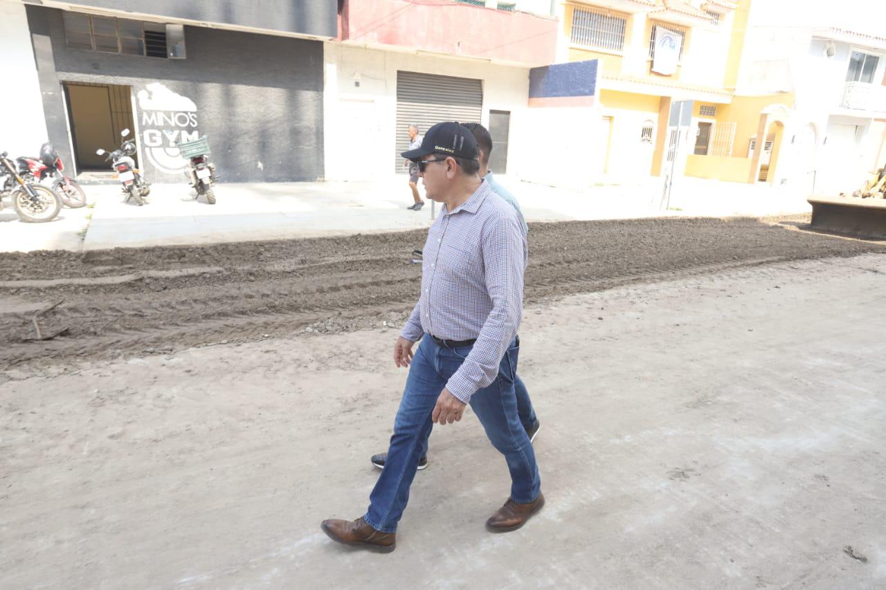 $!Supervisan colector Jabalíes Norte; Alcalde de Mazatlán señala que la realiza empresa ‘que ha quedado mal’