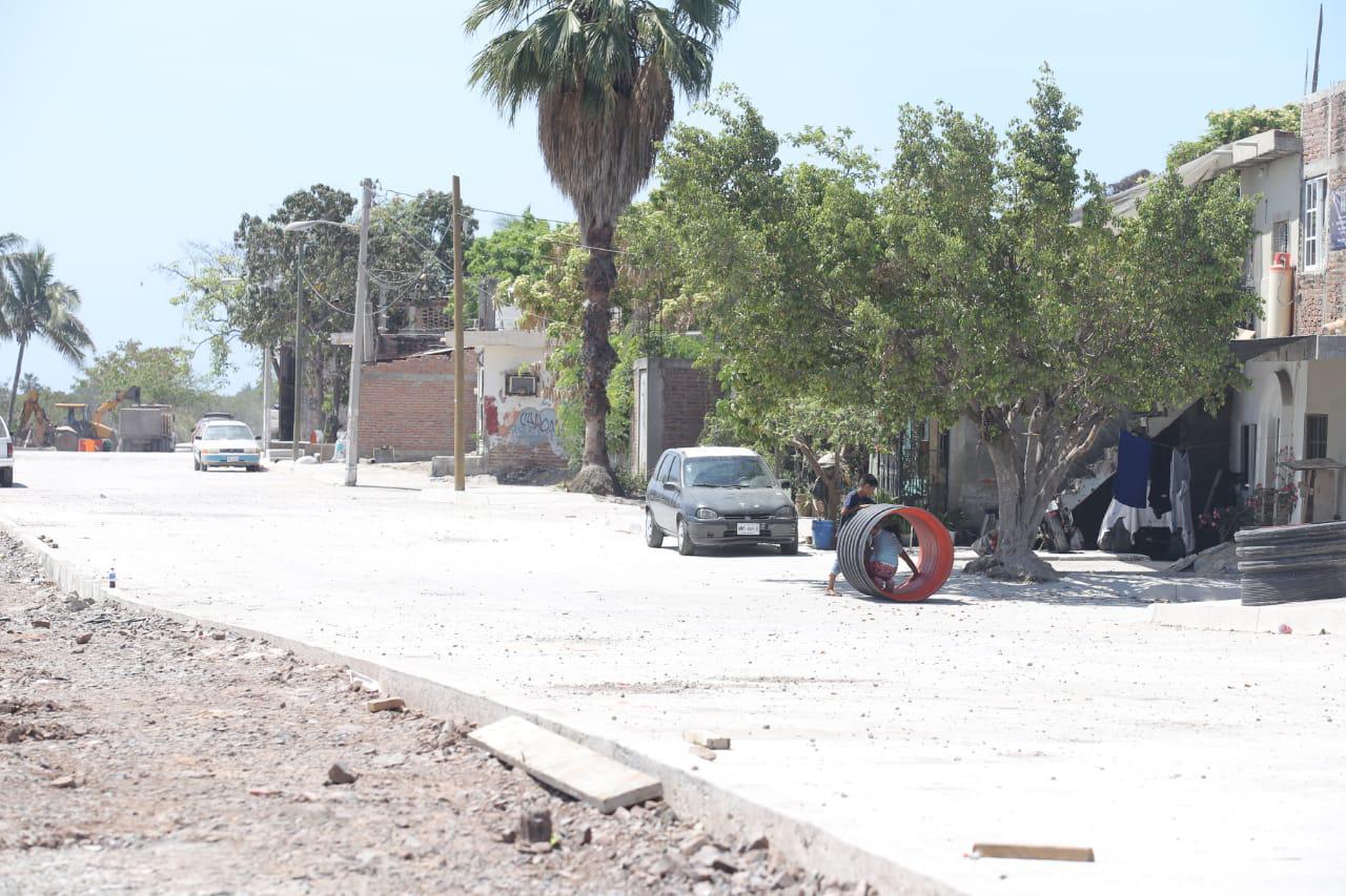 $!Casi listo, malecón en los márgenes del Estero del Infiernillo, en Mazatlán