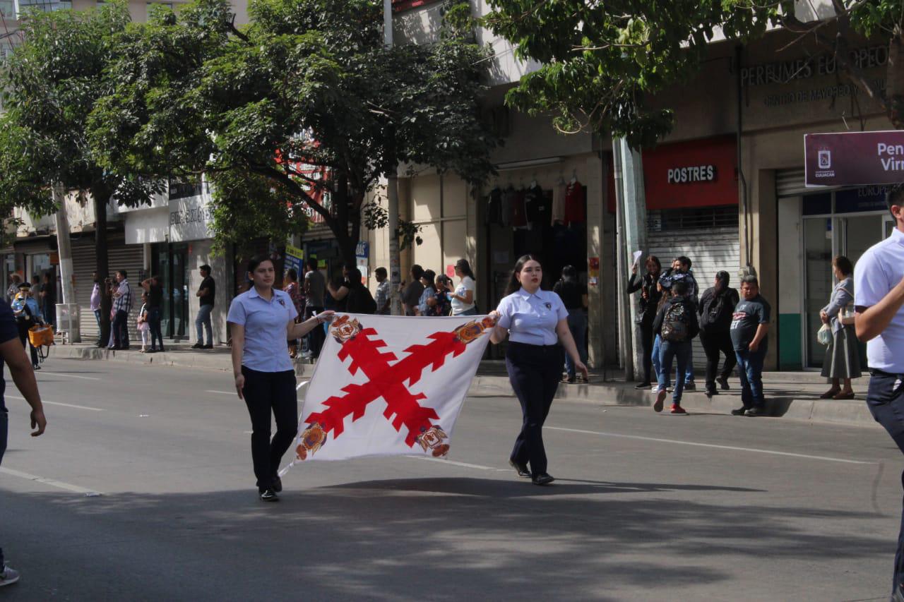 $!Celebran en Culiacán 29 años del Desfile de Banderas Históricas en Culiacán