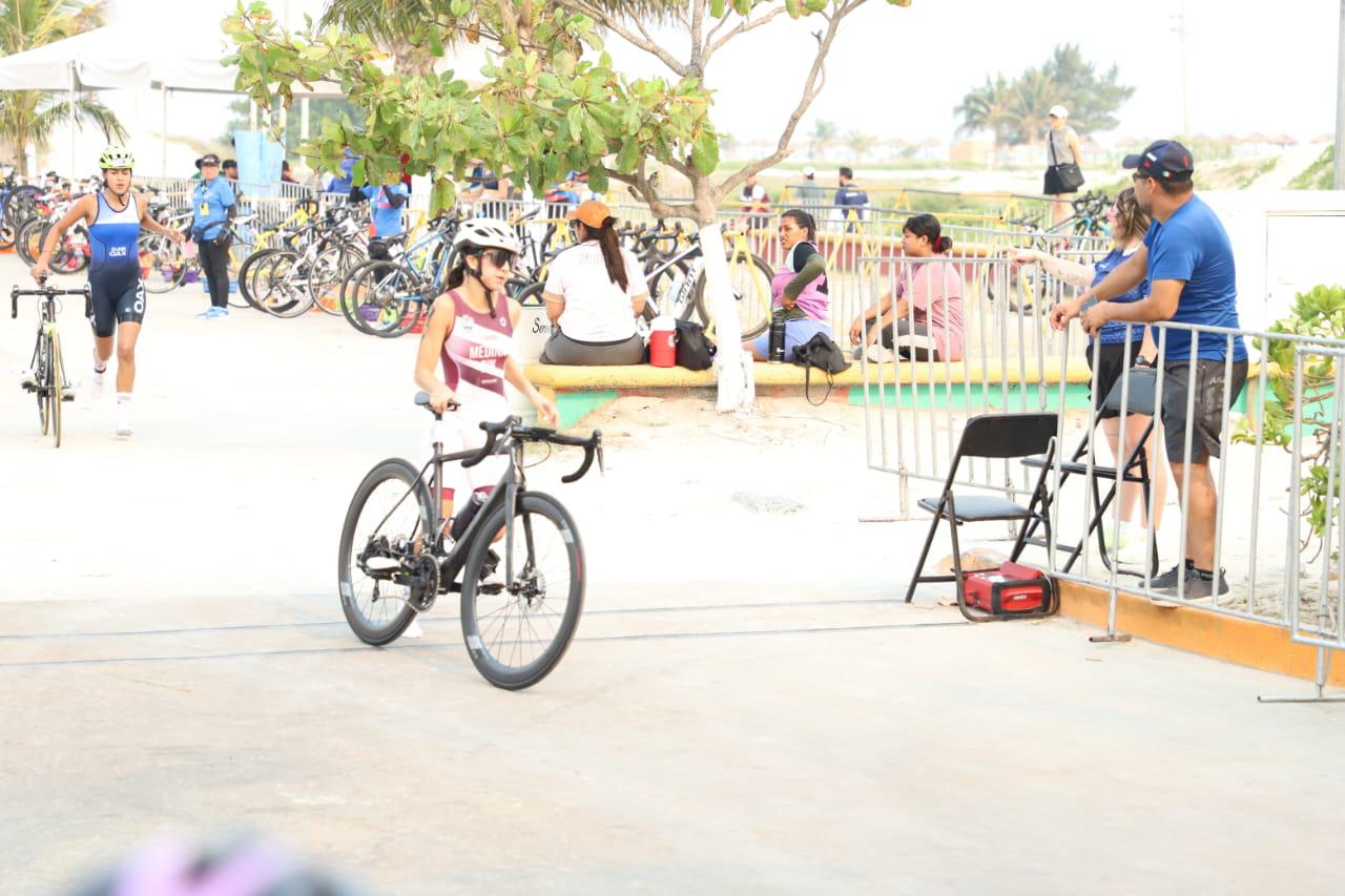 $!Cierra Sinaloa con oro y bronce el triatlón de los Nacionales Conade