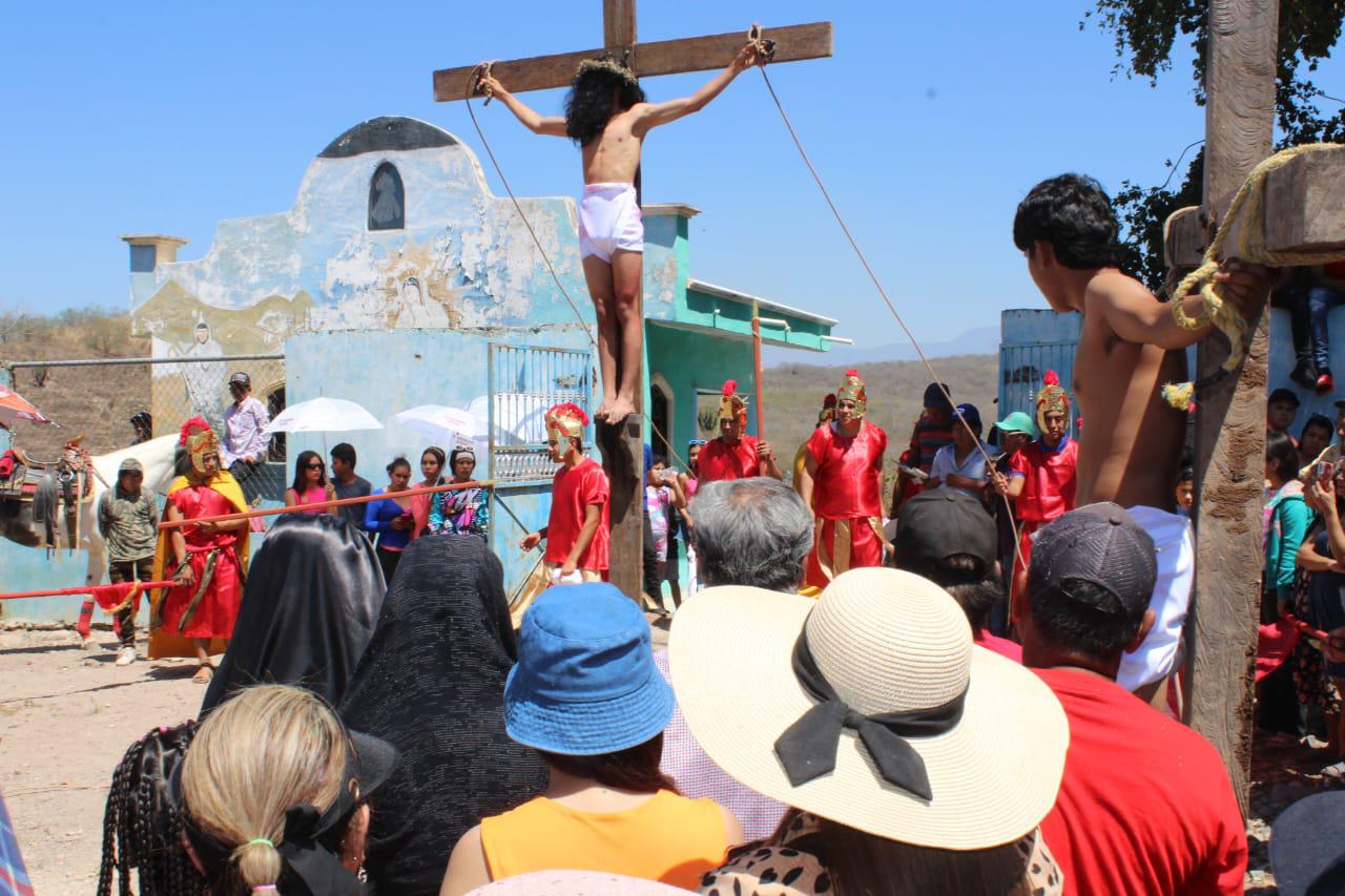 $!Se cumplen 322 años del tradicional Viacrucis de la comunidad indígena de Matatán