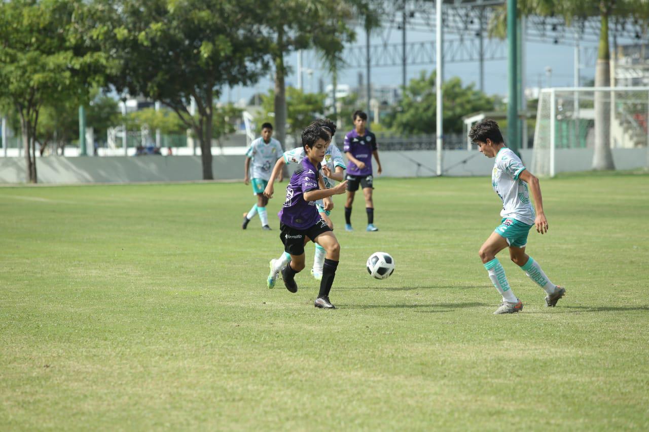 $!León arrebata puntos al Mazatlán FC en las categorías Sub 14 y Sub 16