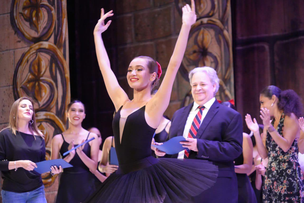 $!Judy Jolibois y Reina Paola Valencia se gradúan de ballet