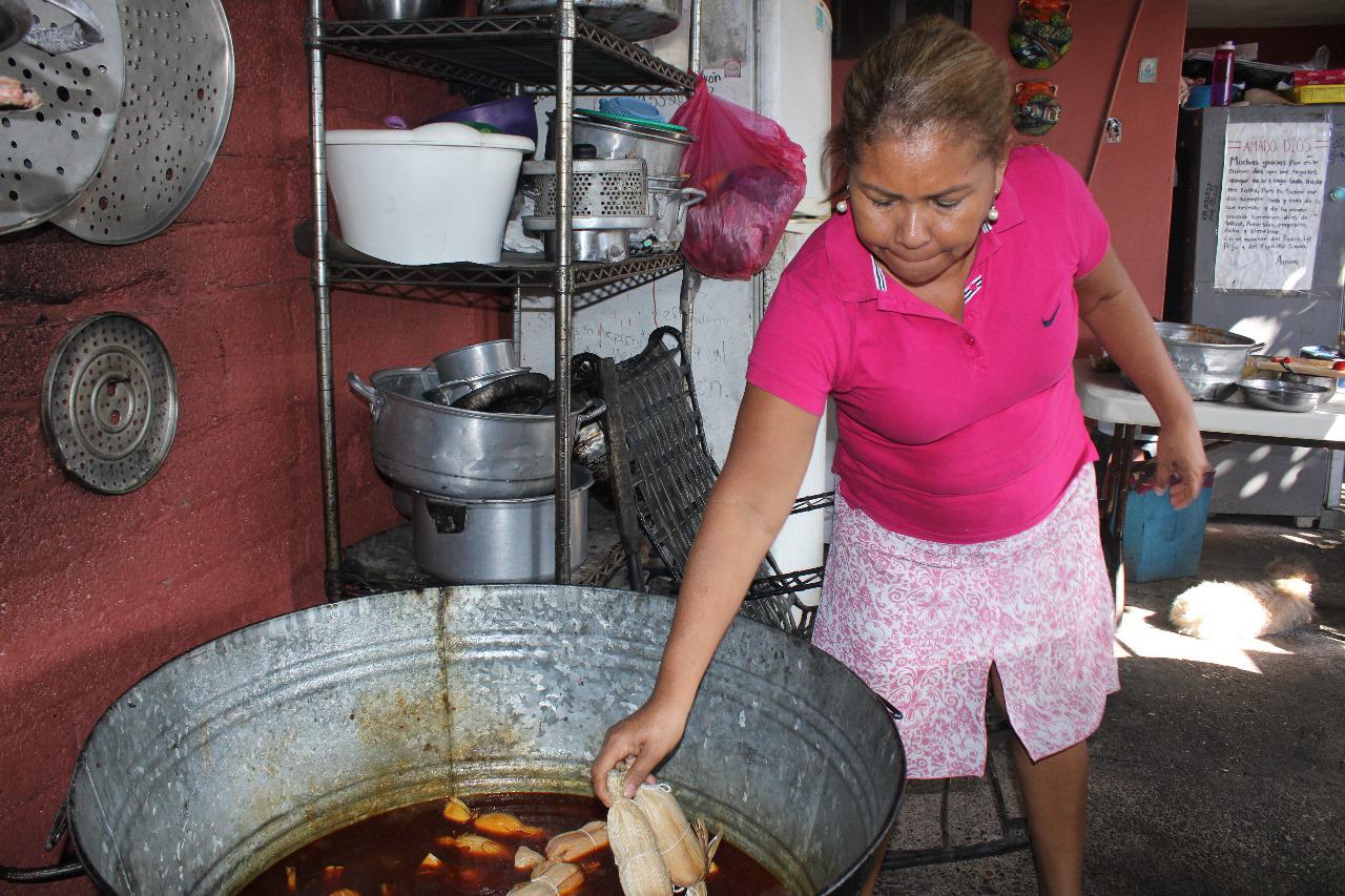 $!Los tamales de camarón barbón le han dado a Marichu las más grandes bendiciones