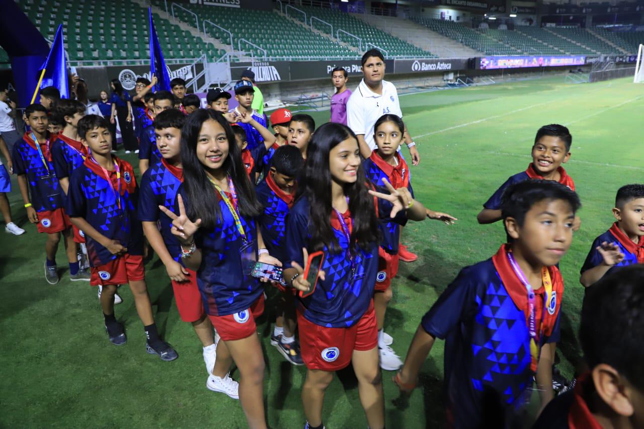 $!Rivaldios ‘prende’ la inauguración de la Copa Mazatlán