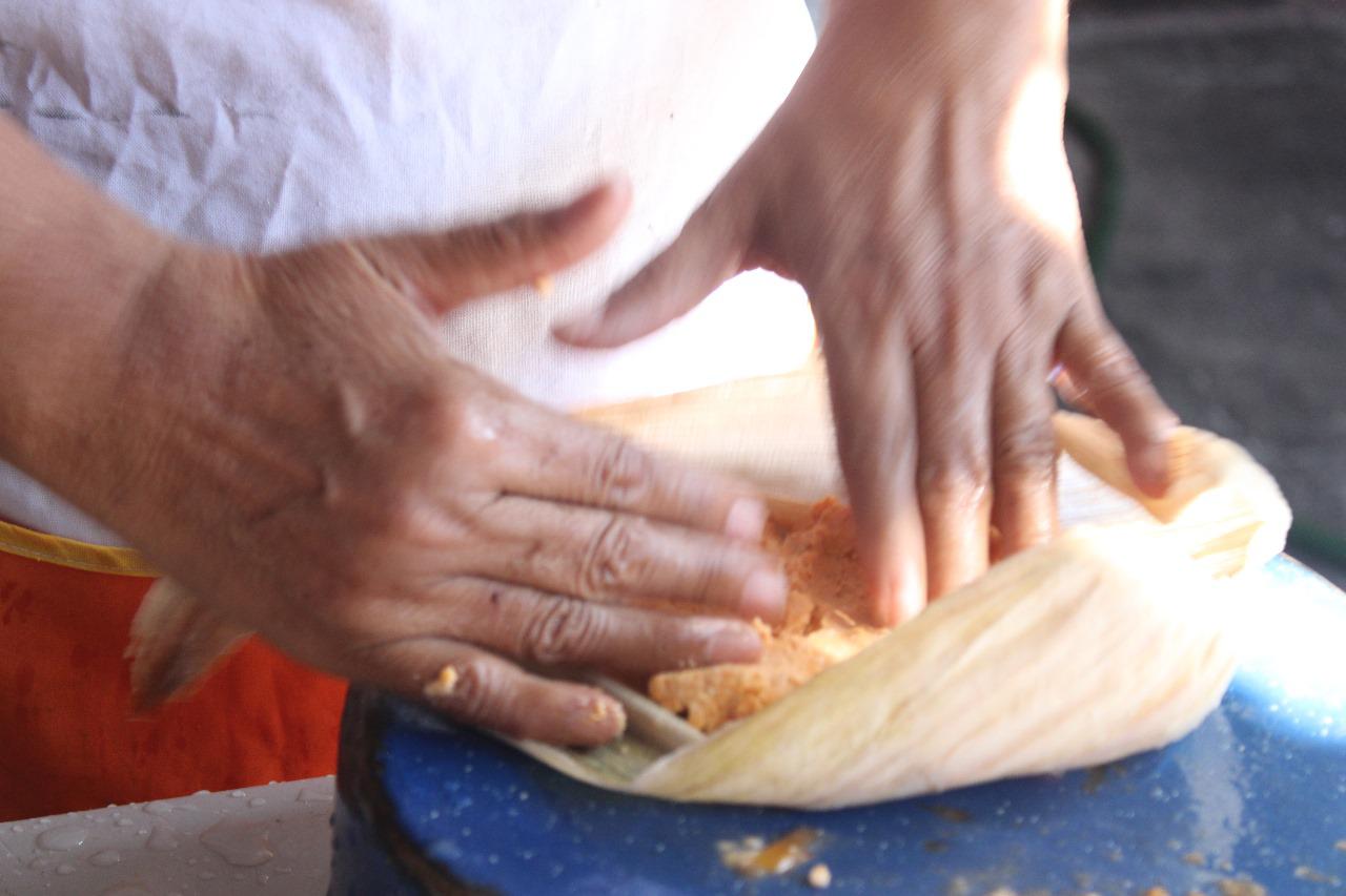 $!Los tamales de camarón barbón le han dado a Marichu las más grandes bendiciones