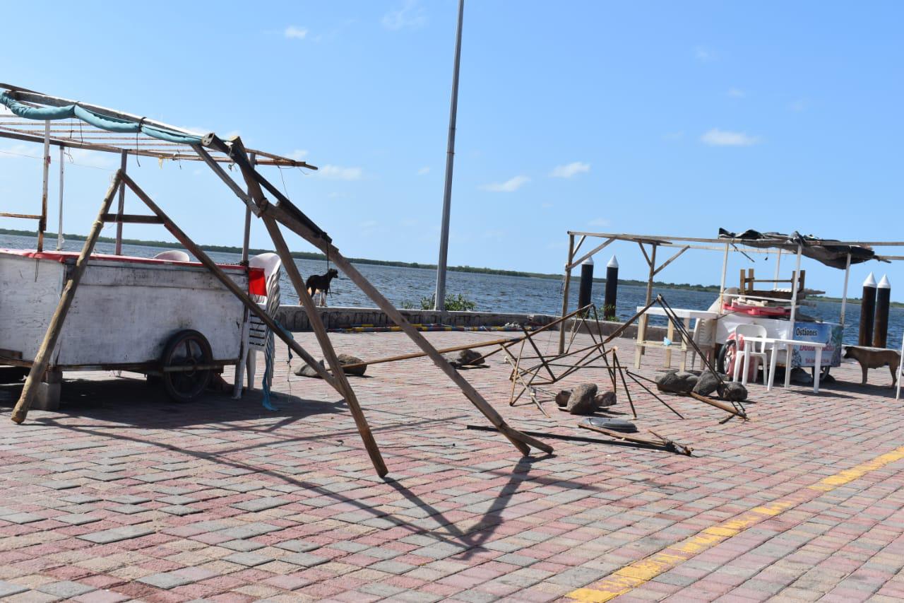 $!Altata, a sufrir después de la tormenta