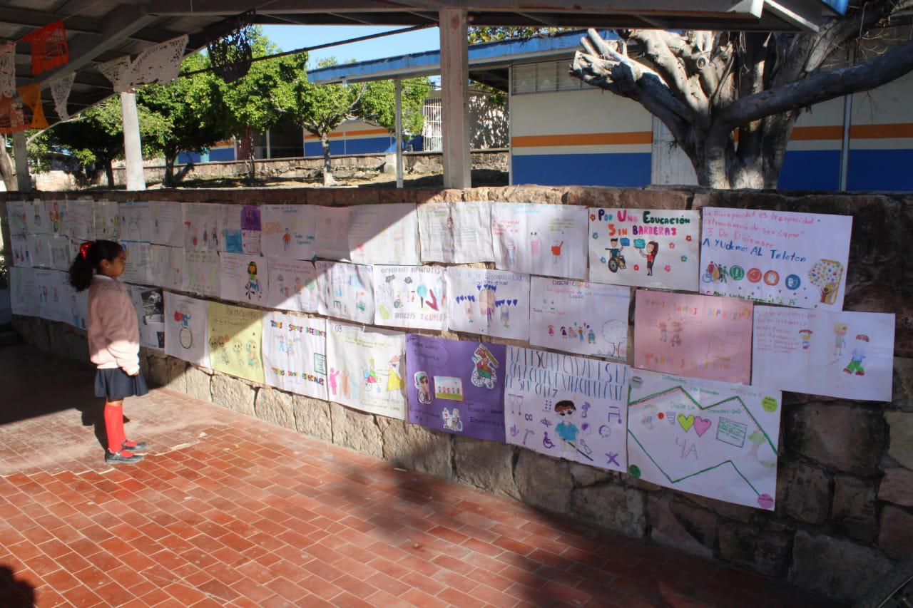 $!Estudiantes de Rosario crean carteles alusivos al Día de la Discapacidad