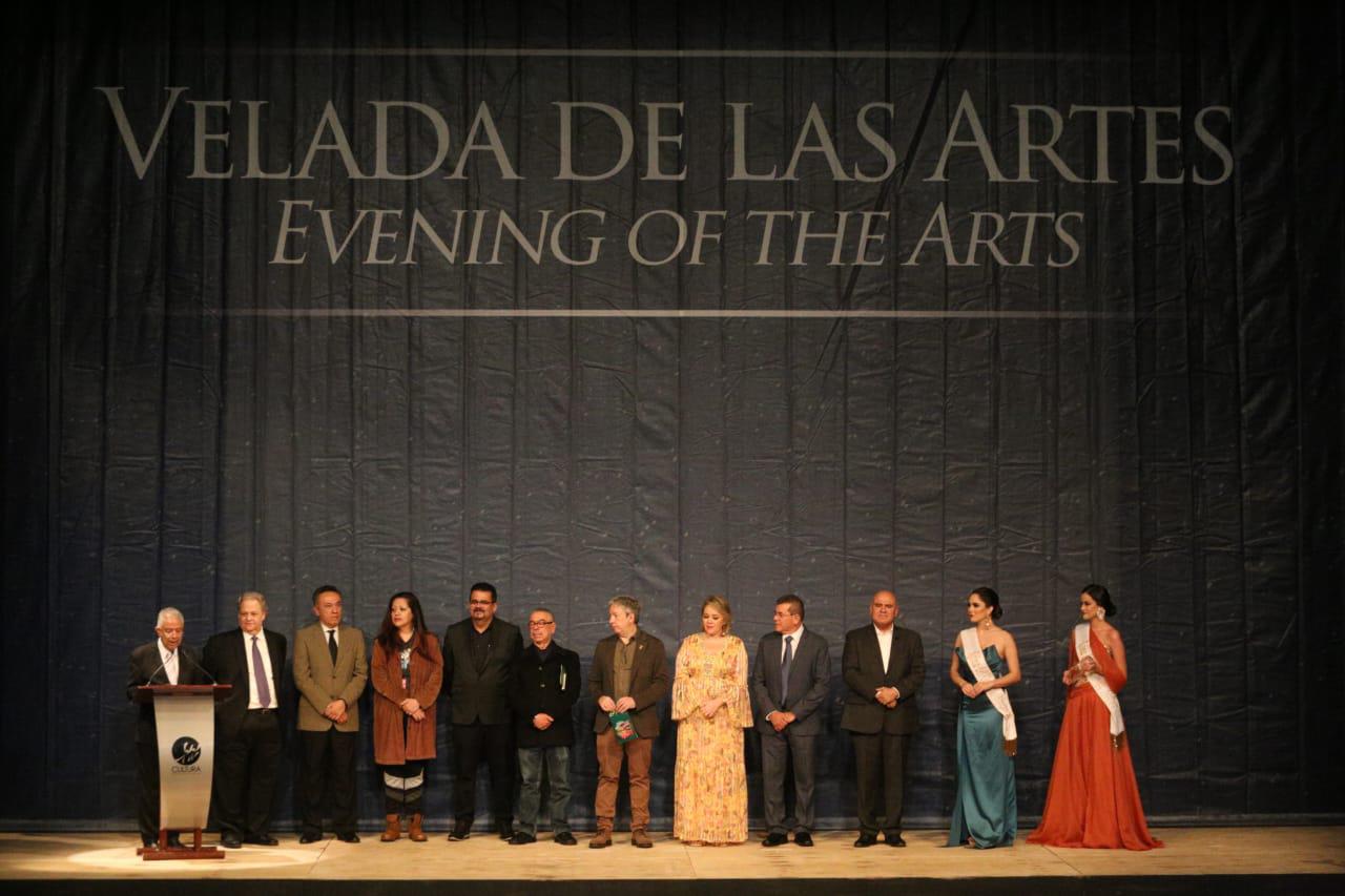 $!Recibe David Toscana el Premio Mazatlán de Literatura 2023