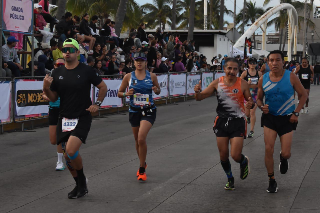 $!Mazatlán vivirá un intenso fin de semana deportivo con el Maratón y Triatlón Pacífico