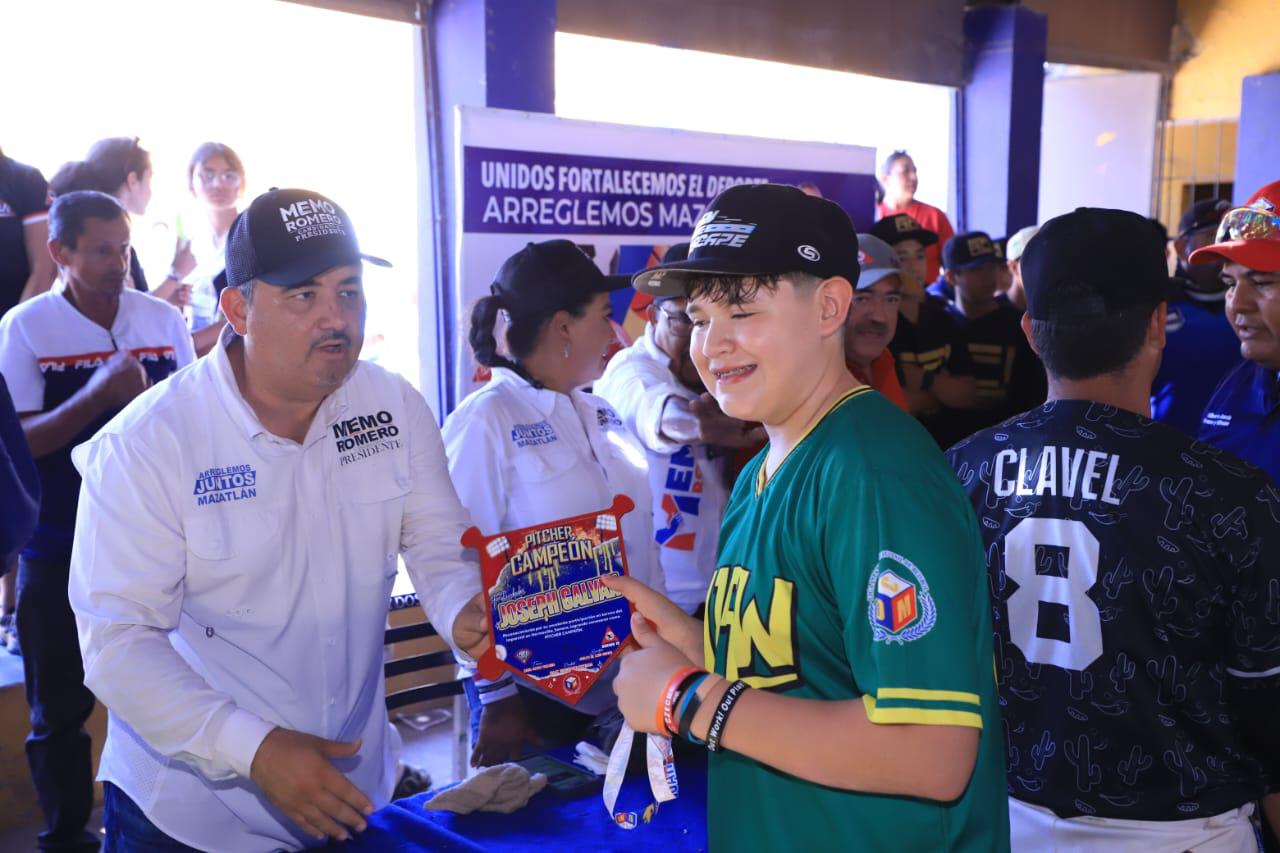 $!Premian a lo mejor del beisbol Infantil y Juvenil del Muralla