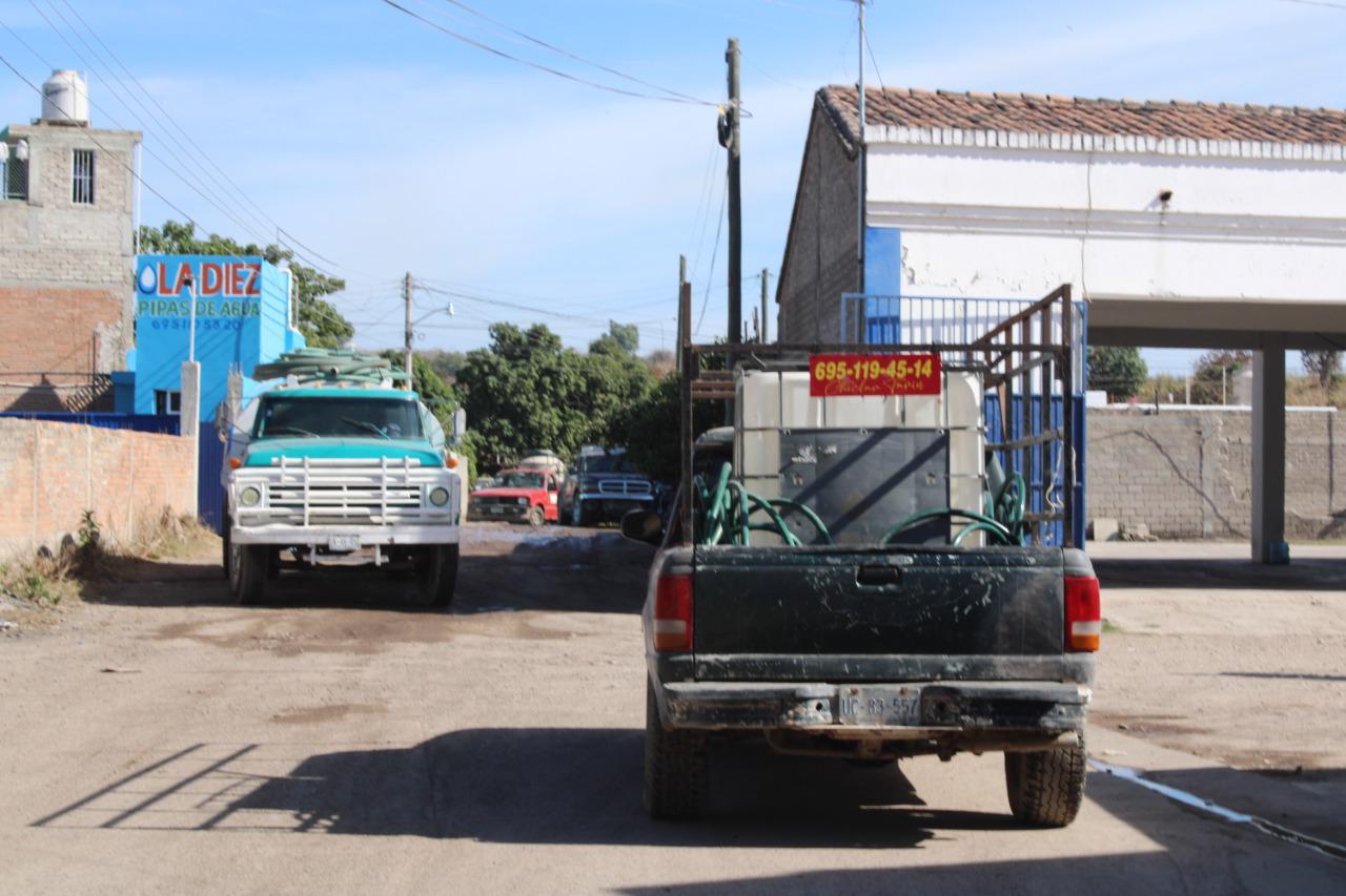 $!En Escuinapa florece negocio de venta de agua ante fallas de Jumapae