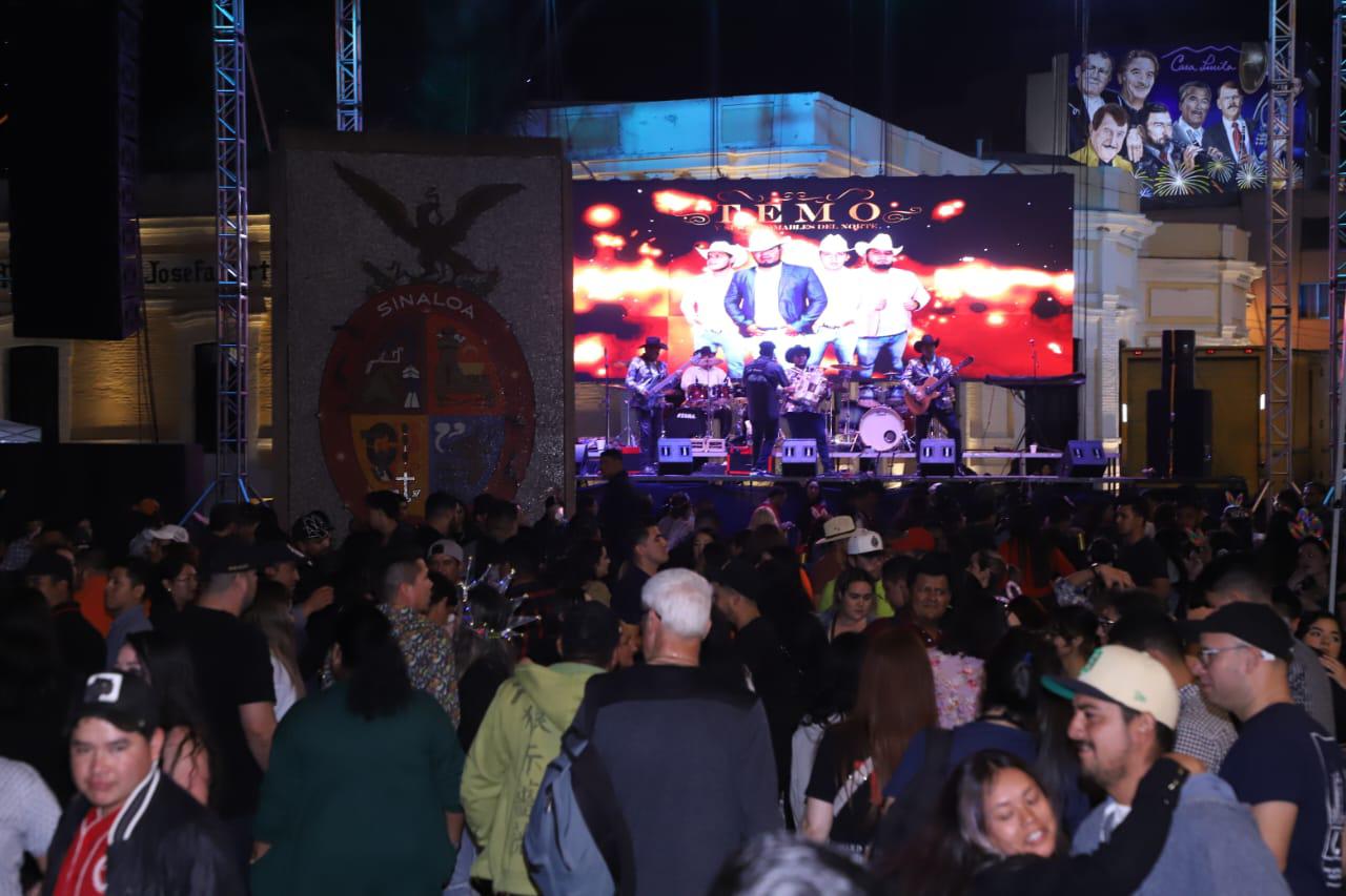 $!Turistas y mazatlecos han tenido buen comportamiento en Carnaval: Alcalde