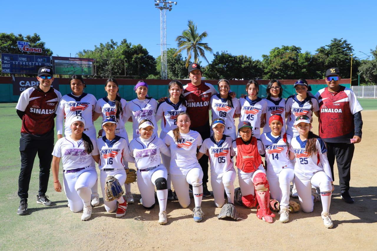 $!Muy superior Culiacán en zonal de softbol