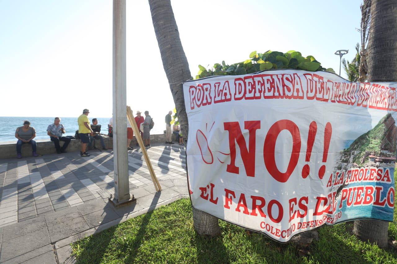 $!Recaban firmas para convertir el Cerro de El Crestón en Área Natural Protegida