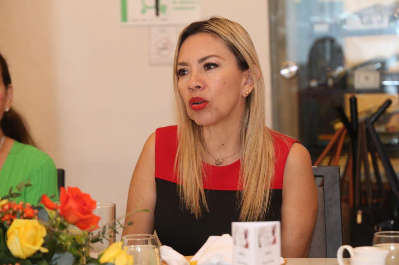 $!Fundación Letty Coppel entrega apoyo a personas vulnerables