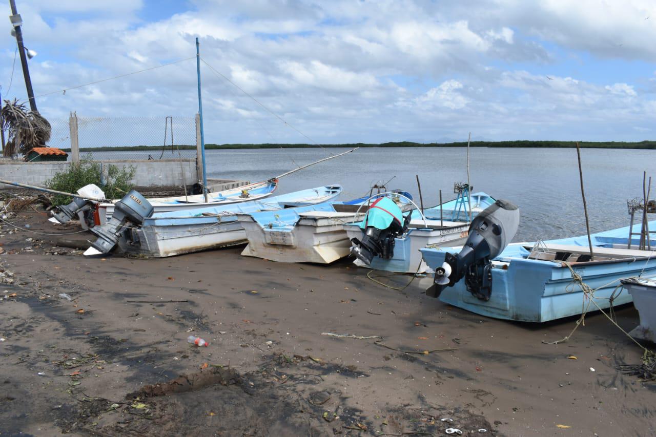 $!Altata, a sufrir después de la tormenta