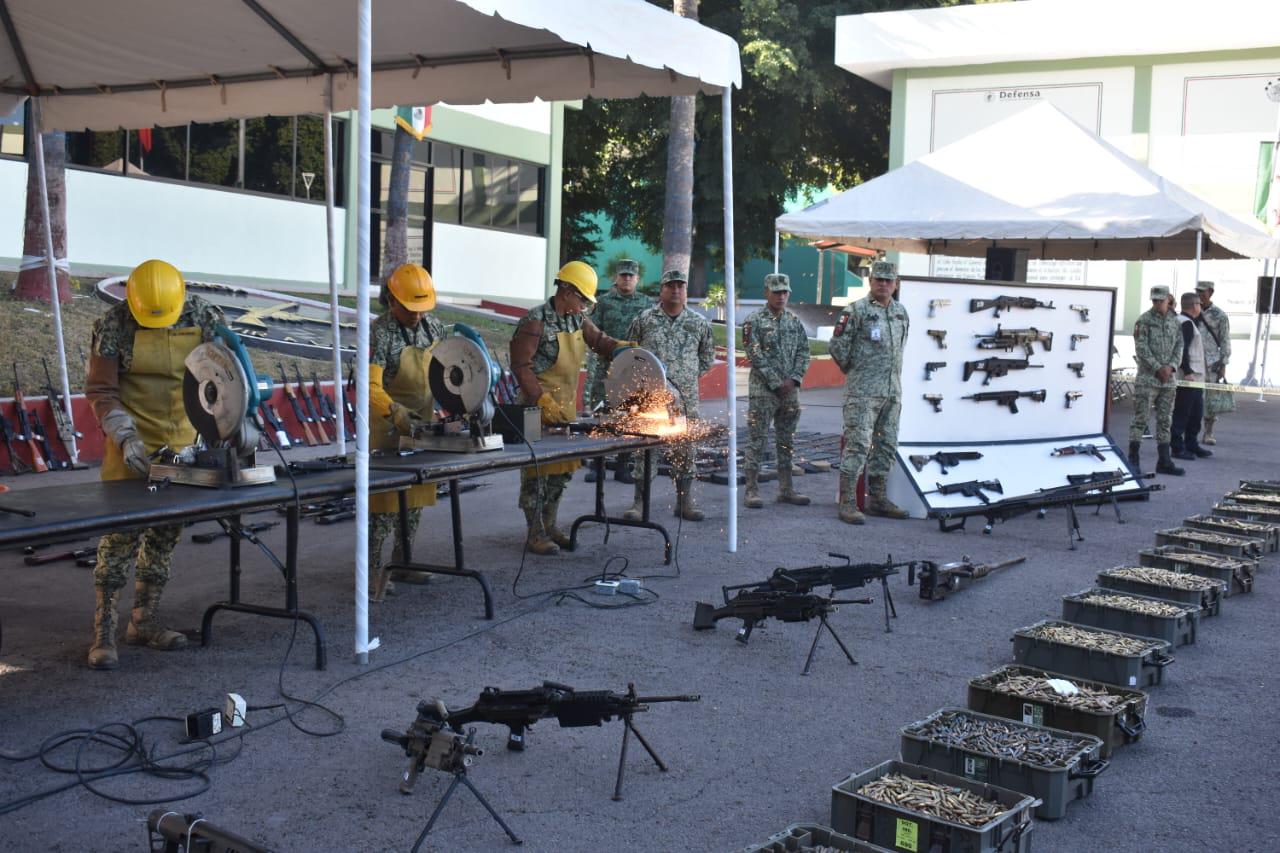 $!Destruye Ejército más de 250 armas decomisadas y donadas en campañas