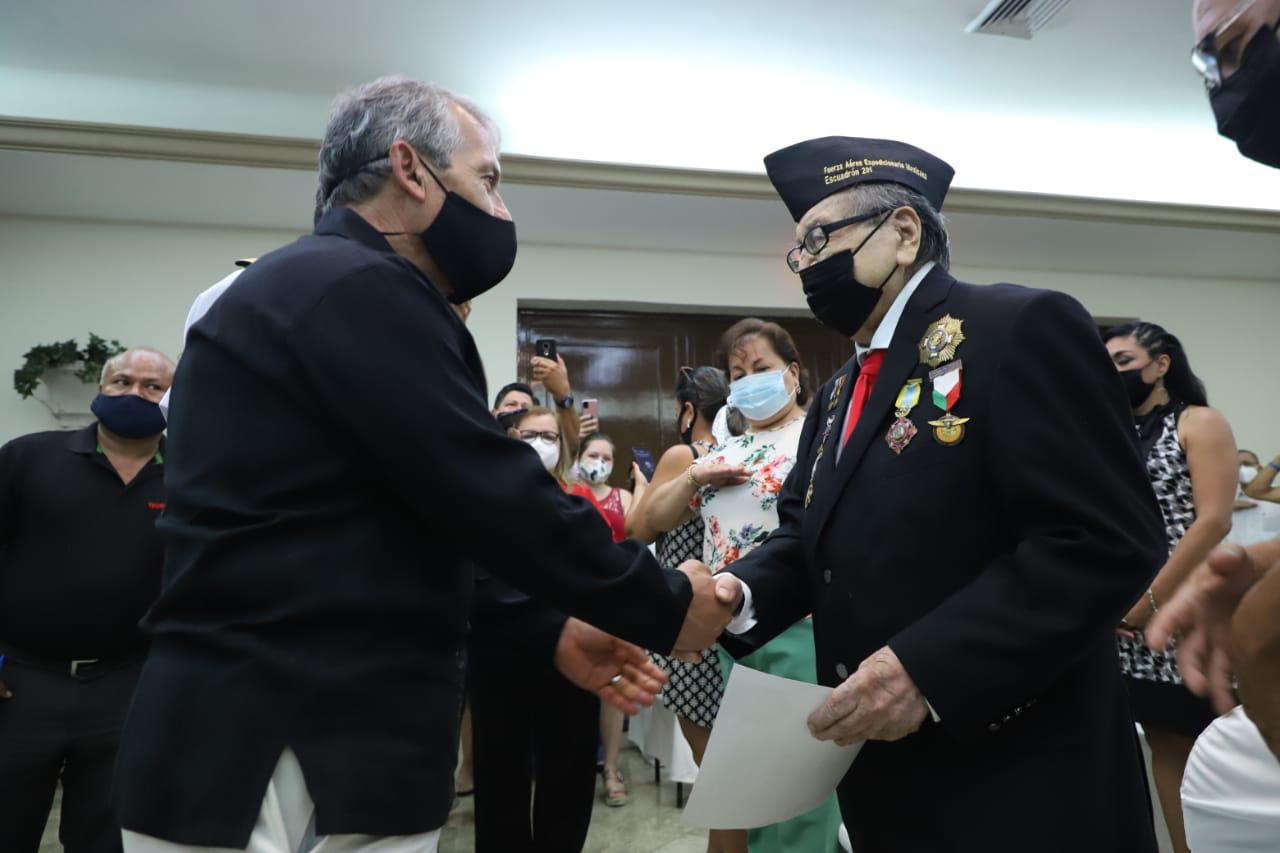 $!Fallece Humberto Gamboa, integrante del Escuadrón 201 de la Fuerza Aérea Mexicana, a los 104 años