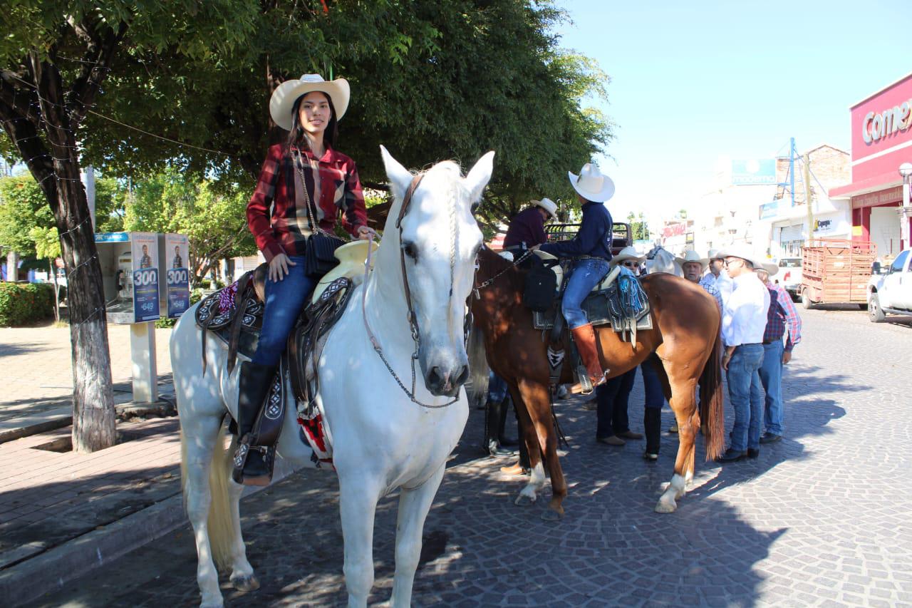 $!Cabalgata Guadalupana empieza a recobrar fuerza en Rosario