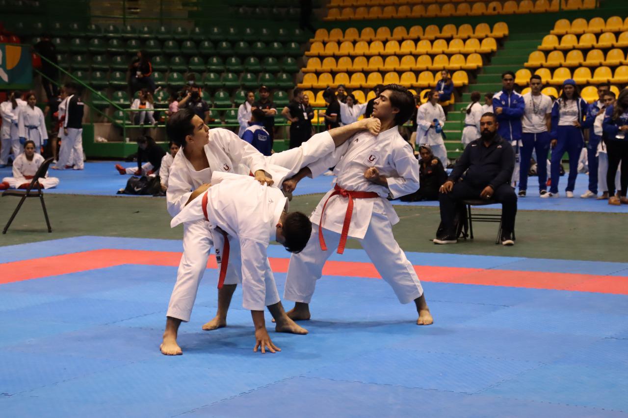 $!Jesús Moreno, de Mazatlán, gana oro para la UAS en karate de la Universiada Nacional