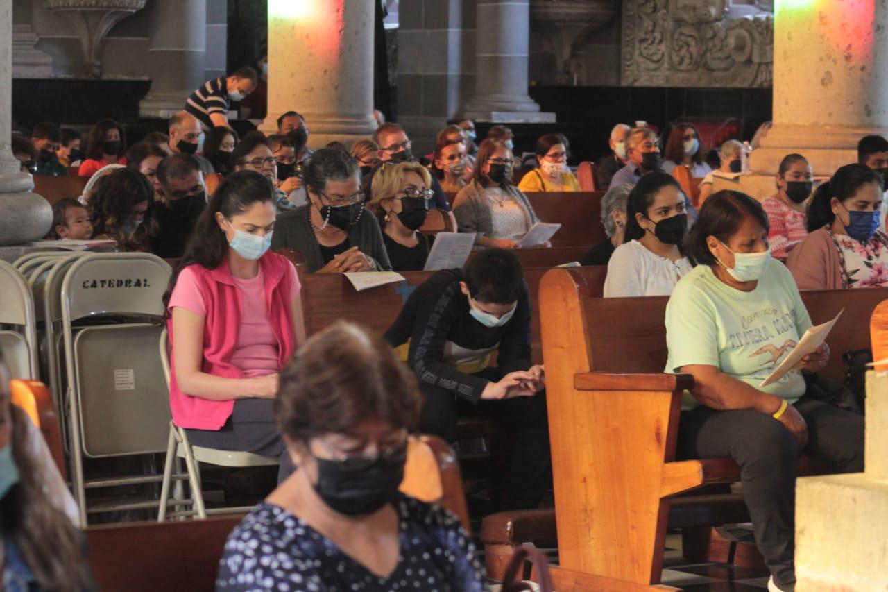 $!En Catedral de Mazatlán celebran Resurrección de Jesucristo