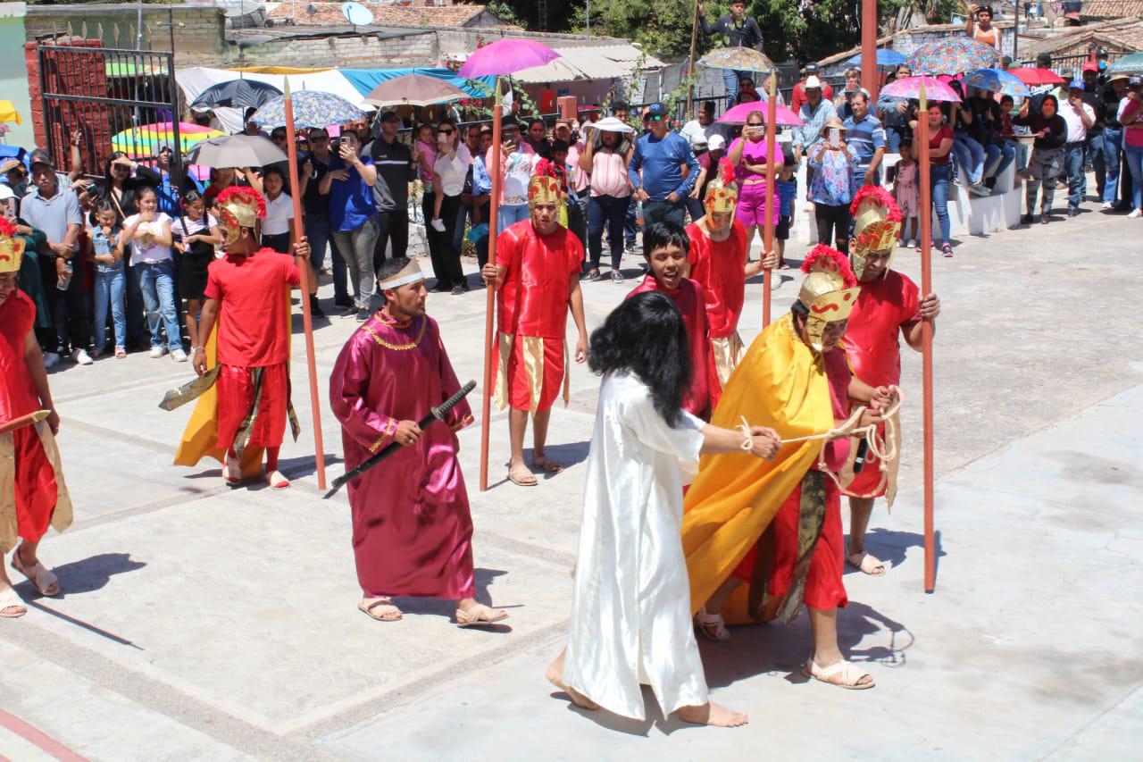 $!Se cumplen 322 años del tradicional Viacrucis de la comunidad indígena de Matatán