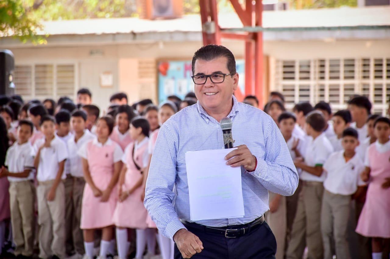 $!Llevan Lunes Cívico a secundaria Martiniano Carvajal, en Urías