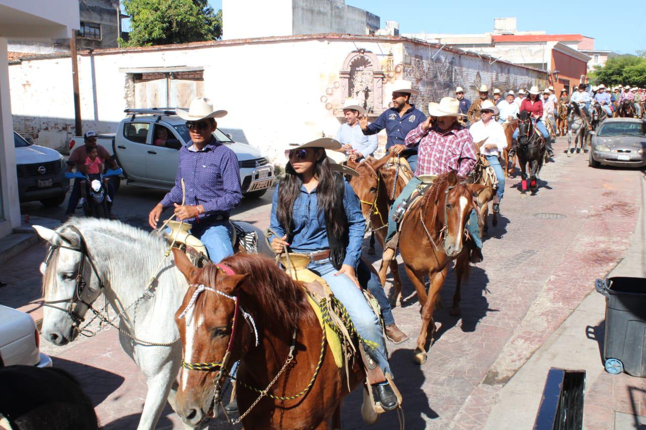 $!Cabalgata Guadalupana empieza a recobrar fuerza en Rosario