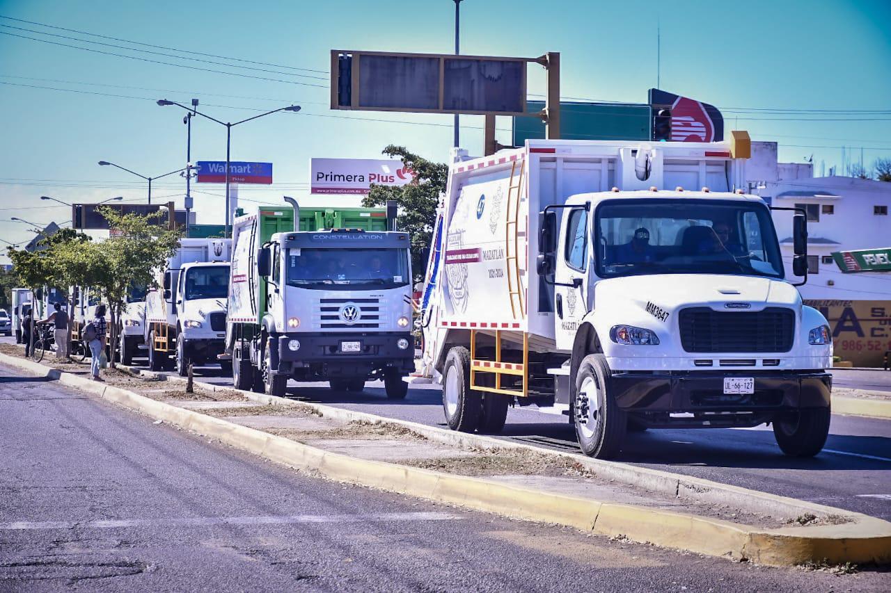 $!Tiene Mazatlán siete nuevos camiones recolectores de basura