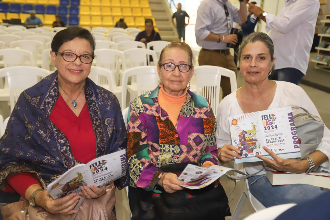 $!Lupita Cárdenas, Julia Rocha y Ana Belén López.