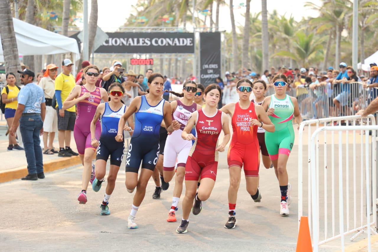 $!Cierra Sinaloa con oro y bronce el triatlón de los Nacionales Conade