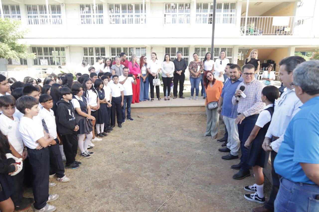 $!Entrega Alcalde de Mazatlán tres aulas nuevas a Secundaria Estatal ‘Nueva Creación’, en Santa Teresa