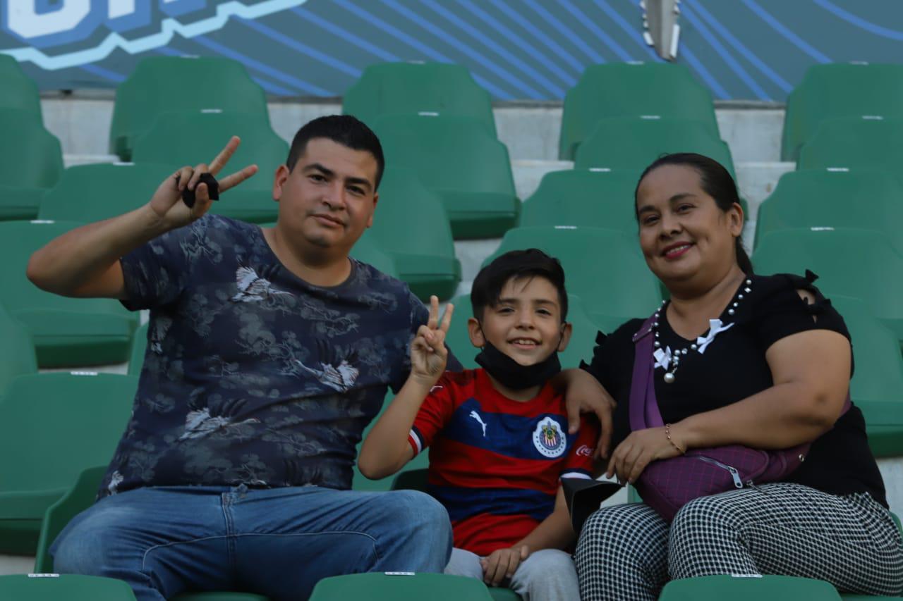 $!Martín Beltrán, Yojari e Isabel Avilés.