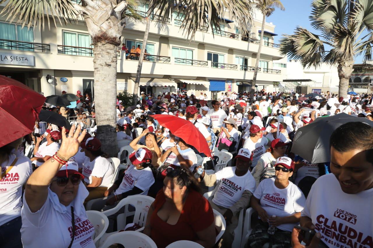 $!Acuden a Olas Altas más de 10 mil simpatizantes de Estrella Palacios par su cierre de campaña