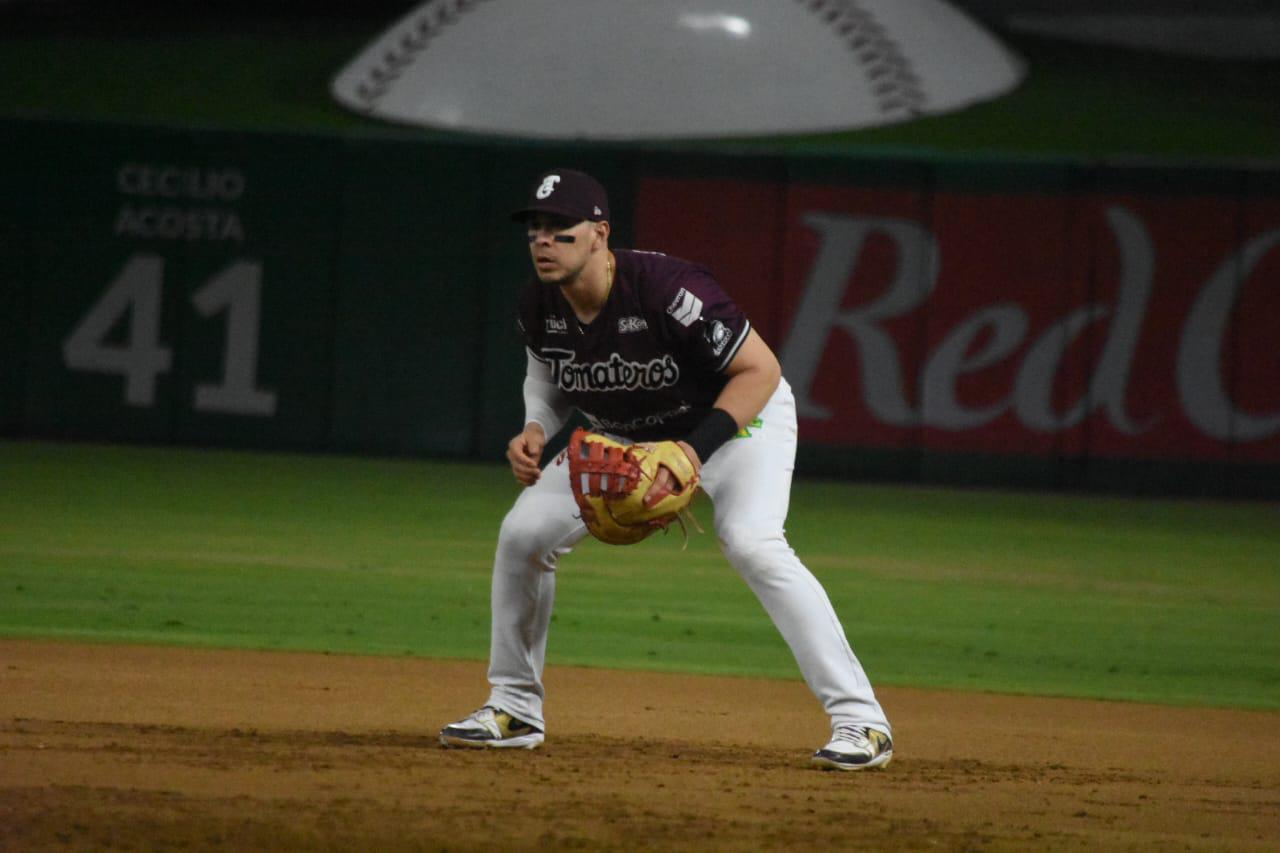 $!Tomateros de Culiacán pone 2-0 el Clásico Sinaloense en el primer playoff