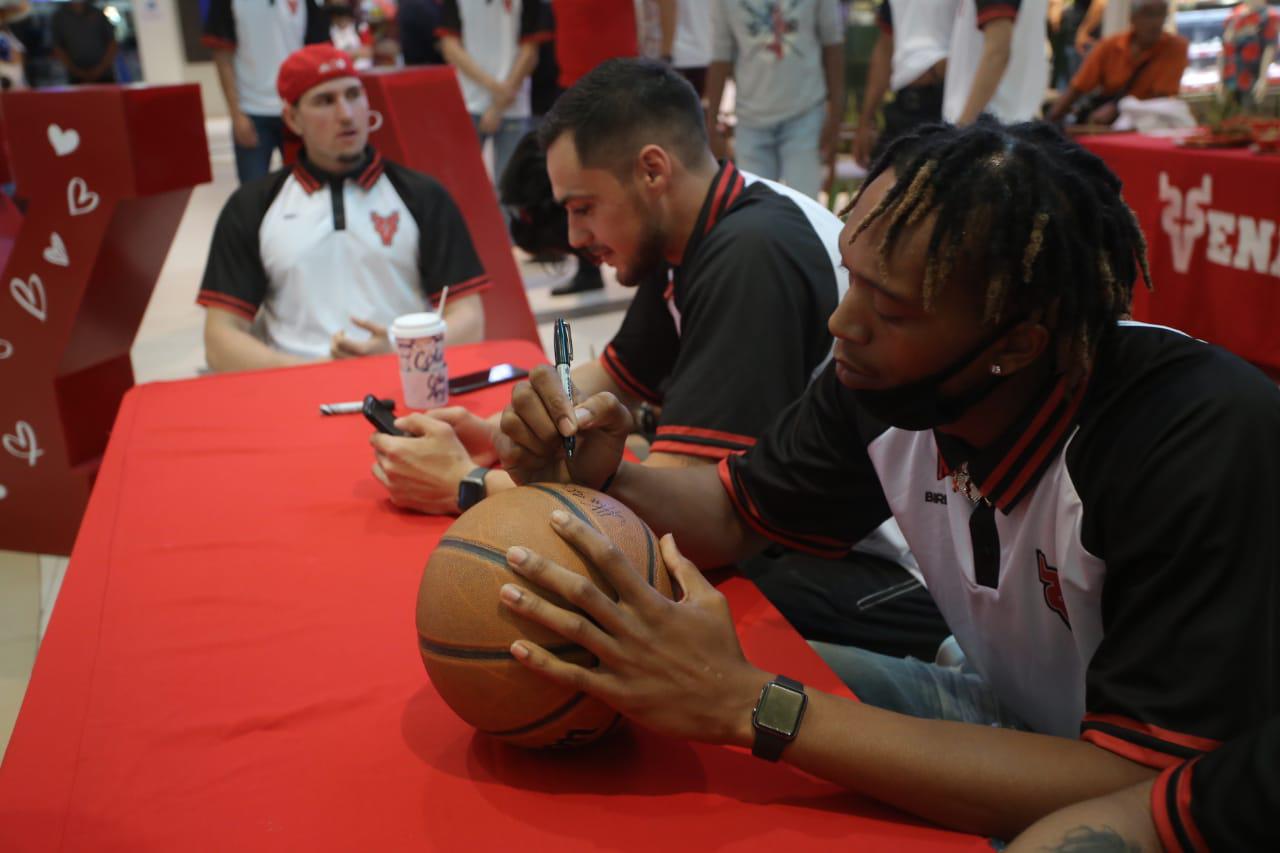 $!Venados de Mazatlán Basketball presenta su nueva piel para el Cibacopa 2022