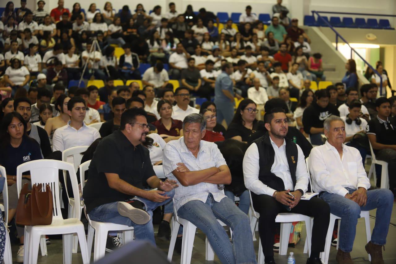 $!Juan José Rodríguez y Guillermo Osuna Hi en plana charla.