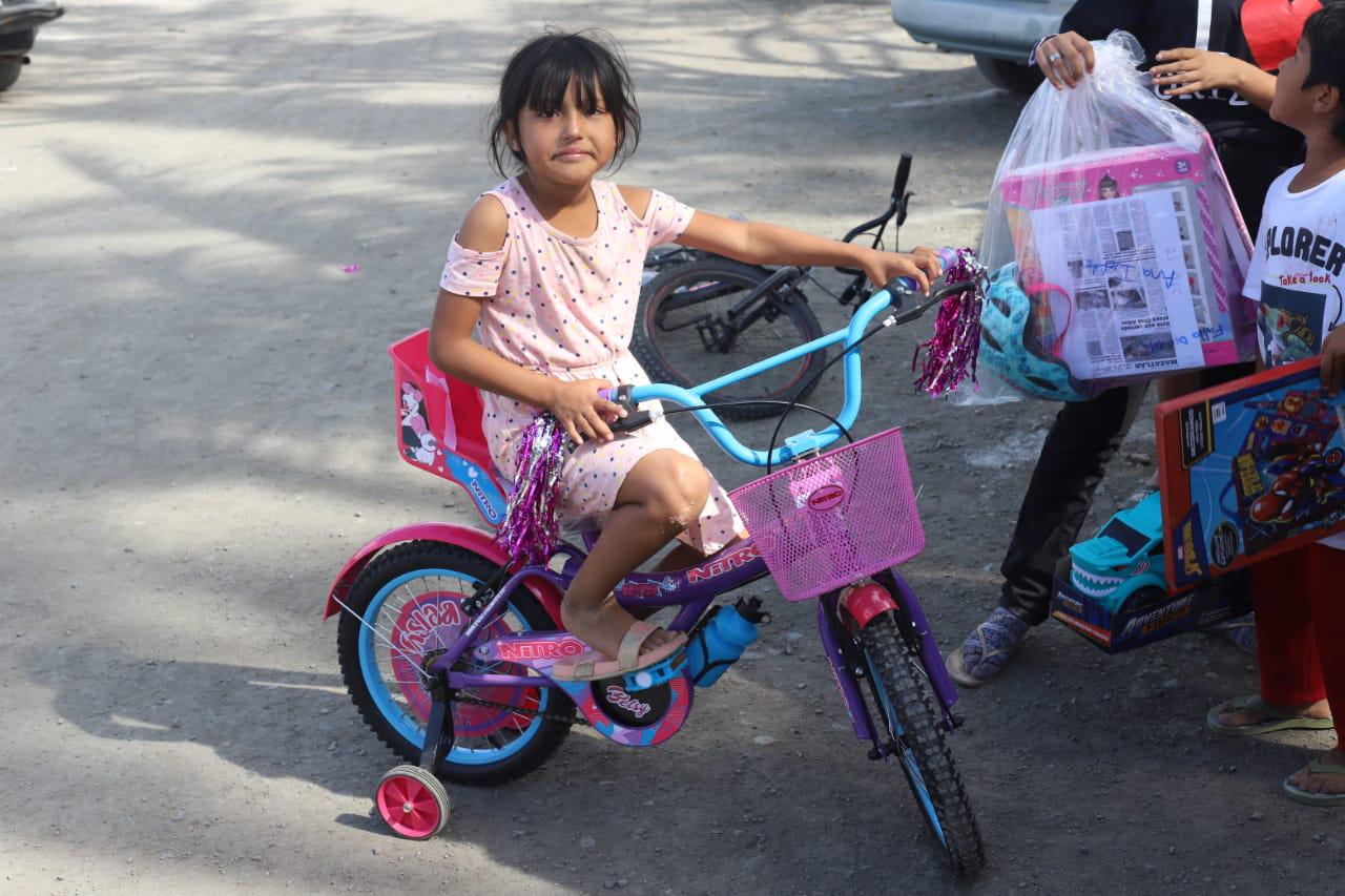 $!¡Gracias! Cumplen los Reyes Magos de Noroeste una vez más con niñas y niños de Mazatlán