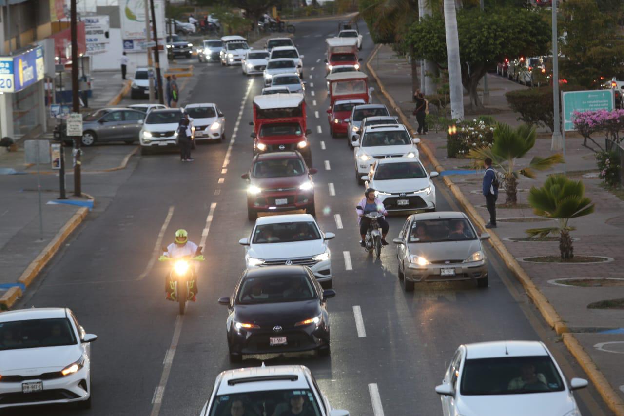 $!Va porque va el carril preferencial en Mazatlán, recalca Alcalde