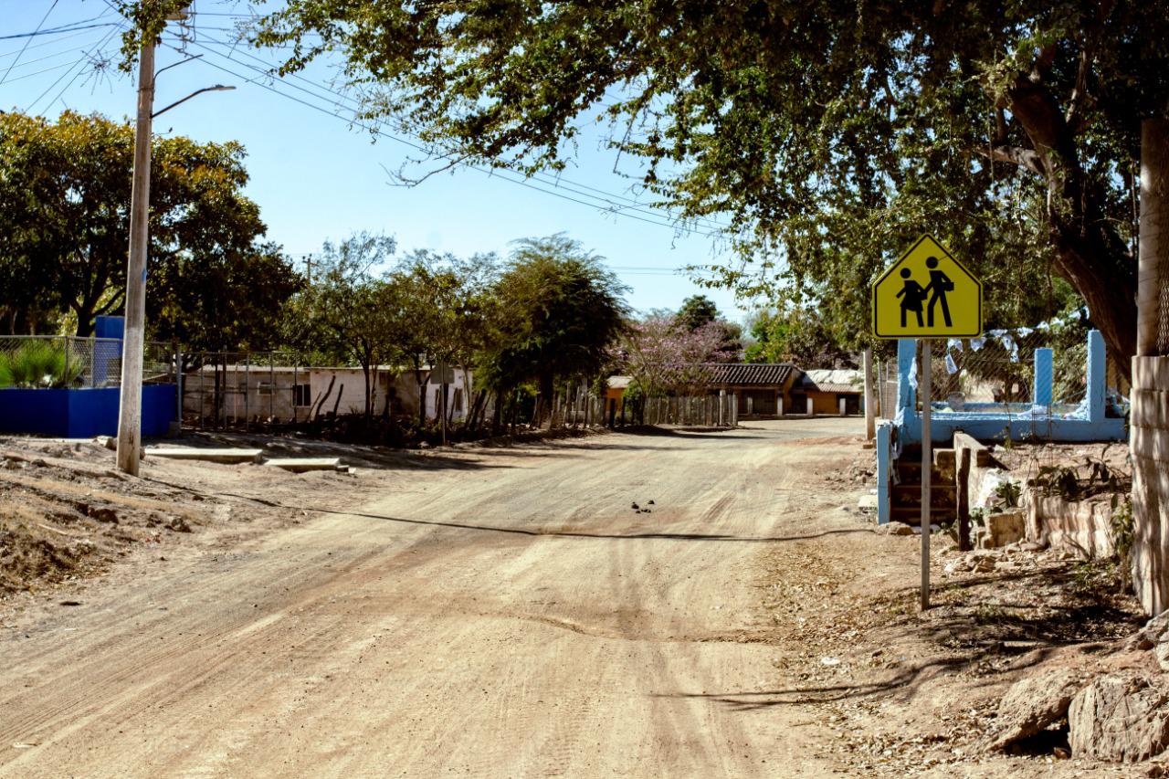 $!Nayeli atendía a los alumnos en su casa, en la Bebelama de San Lorenzo, para evitar el rezago y abandono escolar