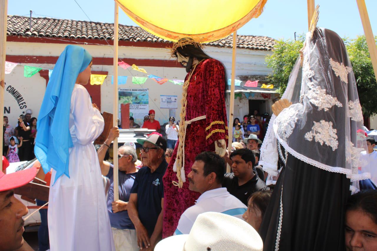 $!Se cumplen 322 años del tradicional Viacrucis de la comunidad indígena de Matatán