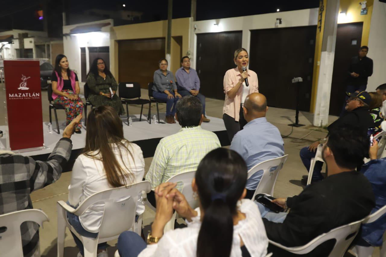 $!Inauguran en Villa Universidad, en Mazatlán, parque recreativo y alumbrado público