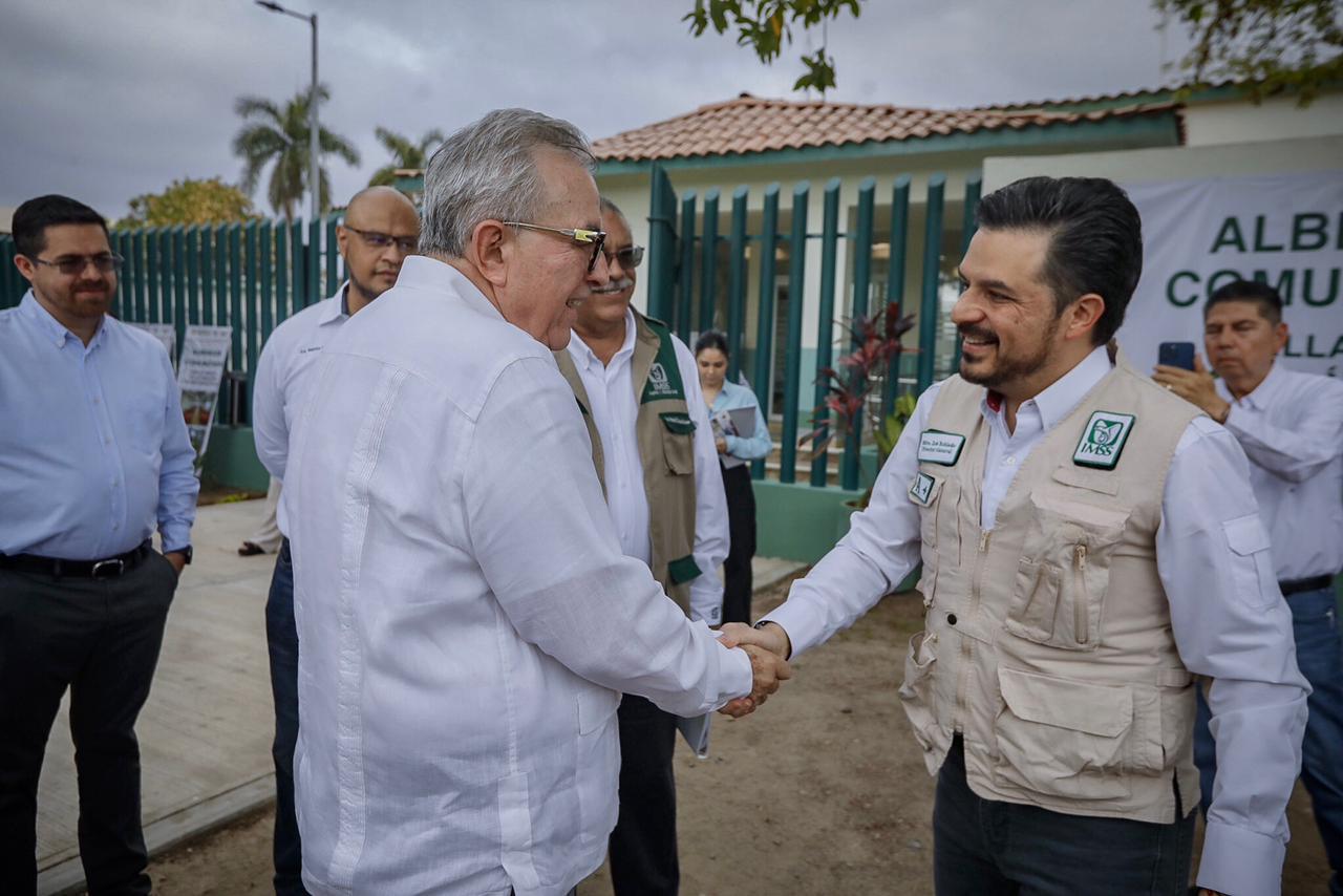 $!Rubén Rocha Moya y Zoé Robledo inauguran albergue comunitario en Villa Unión