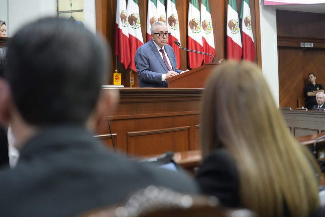 $!Sinaloa da atención social sin precedente a familias; crece desarrollo económico 3.9%: Rocha Moya