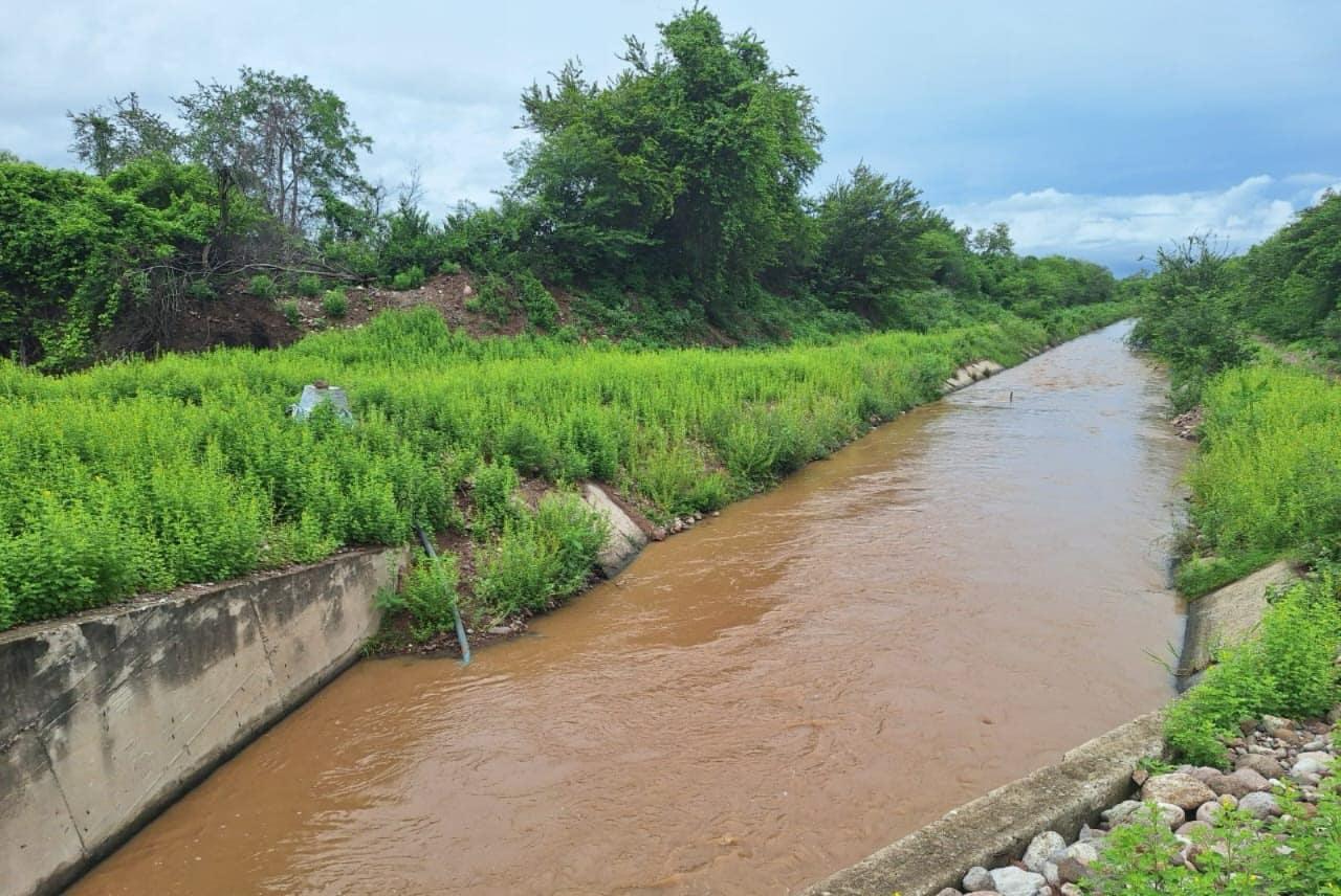 $!Regresa agua turbia a Mazatlán por erosión en la cuenca: Conselva