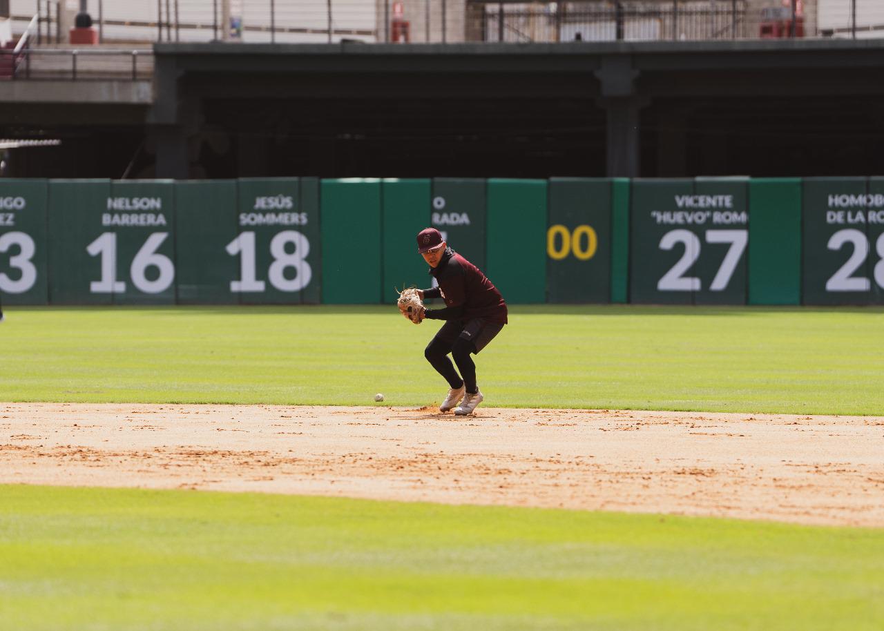 $!Tomateros de Culiacán trabaja fuerte tras su primer duelo de preparación