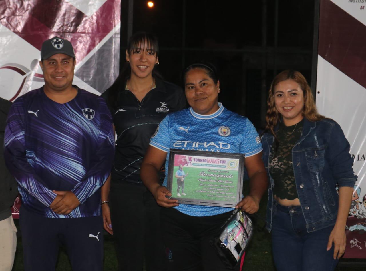 $!Se corona Reggae Moms en el Mamis Fut