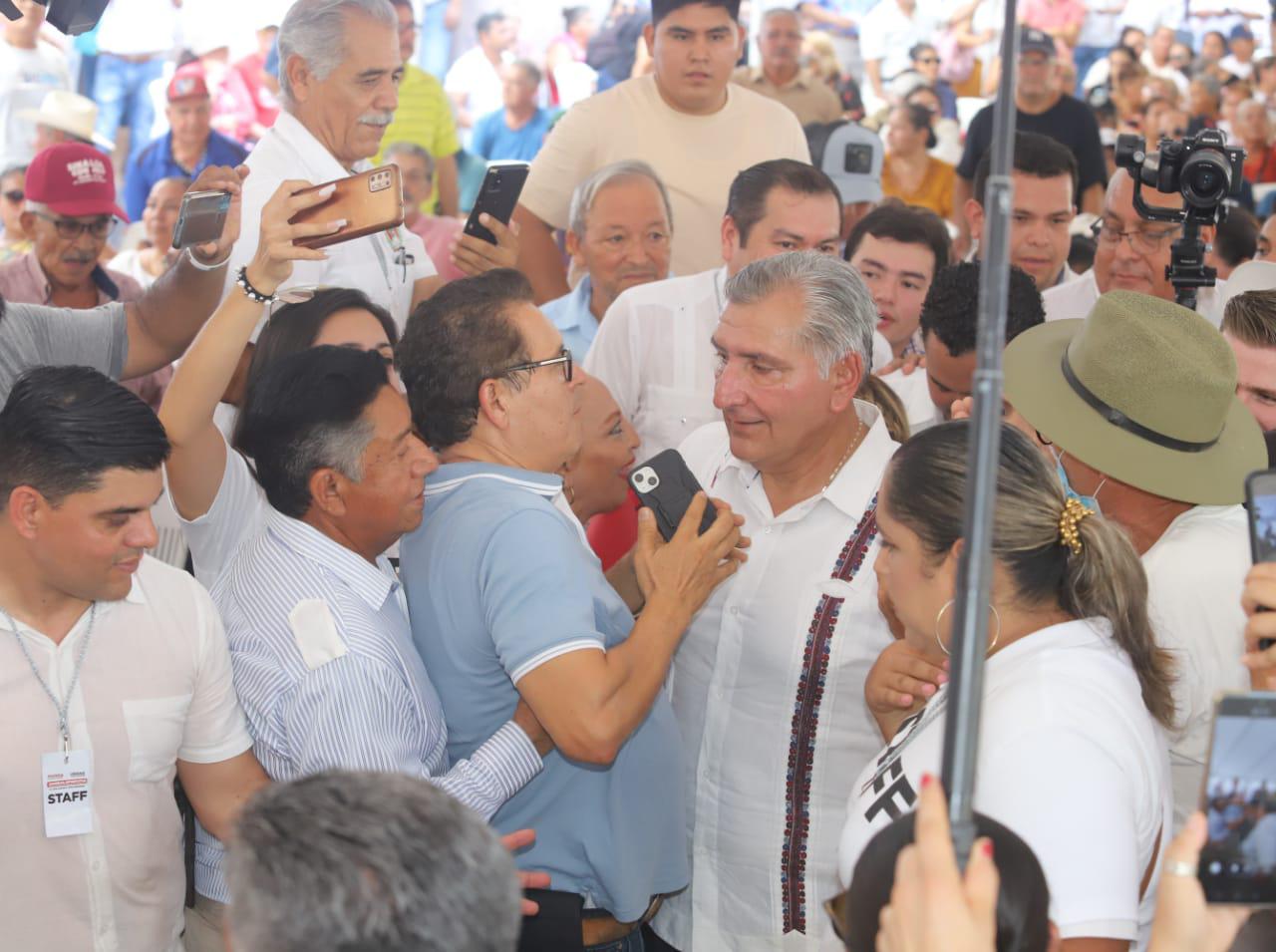 $!Adán Augusto asegura en Mazatlán que la oposición quiere terminar con programas sociales